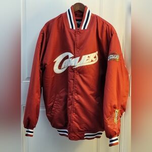 Cleveland Cavaliers NBA Red Satin Bomber Jacket XXL Exclusive Collection DAMAGED